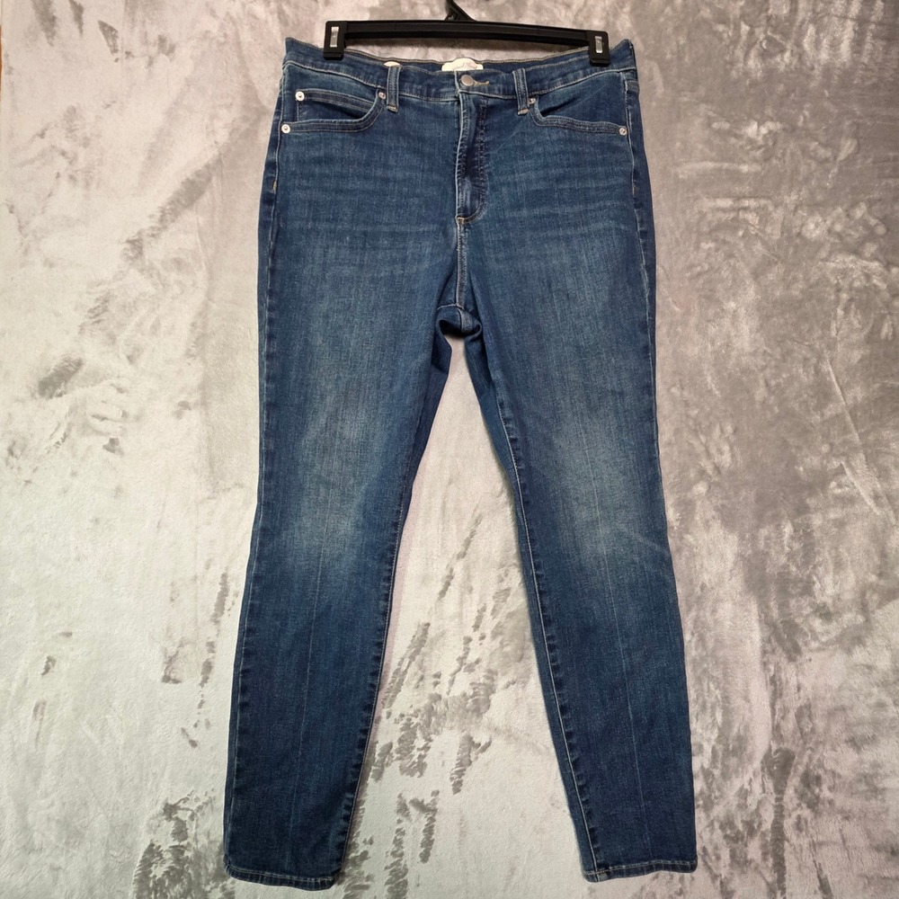 Universal Thread Womens High Rise Skinny Jeans Medium Wash Blue Size 16R